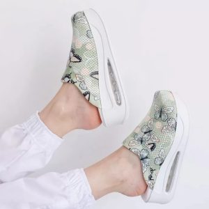 Взуття медичне сабо Butterfly green з підошвою AirMax