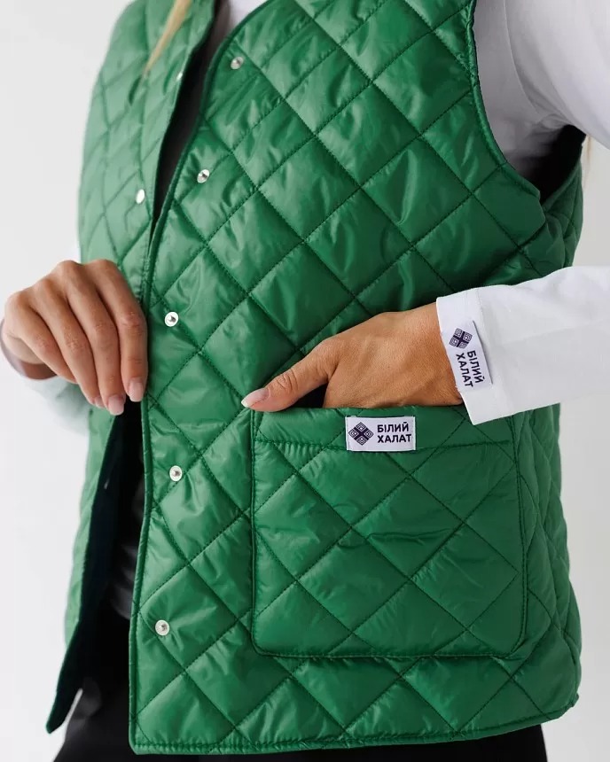 Медична утеплена жилетка жіноча Осло зелена - Зображення 5